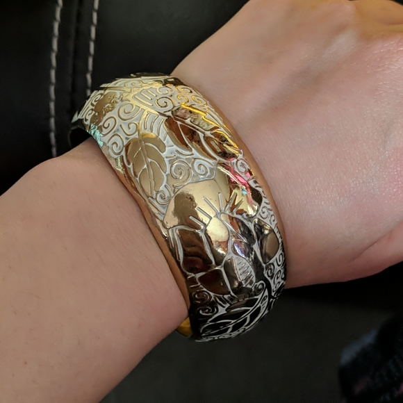 Bracelet - Picture 2 of 8